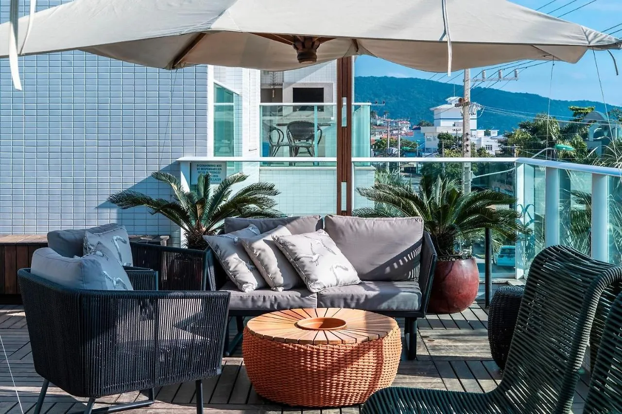 Boulevard 221D: Luxury Condo in Bombinhas Center with Pool and 24/7 Security Brazil