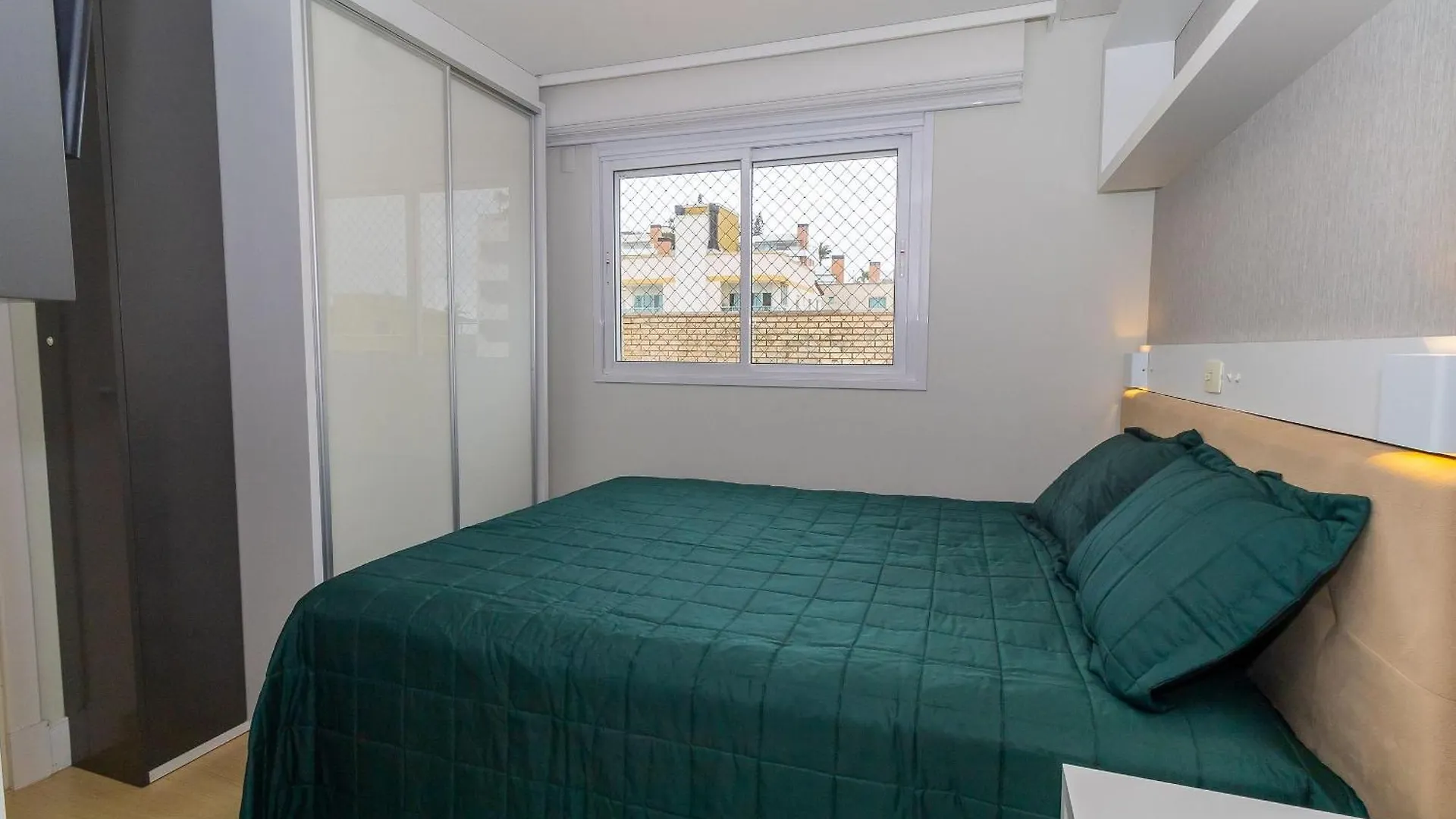 Boulevard 221D: Luxury Condo in Bombinhas Center with Pool and 24/7 Security 0*,  Brazil
